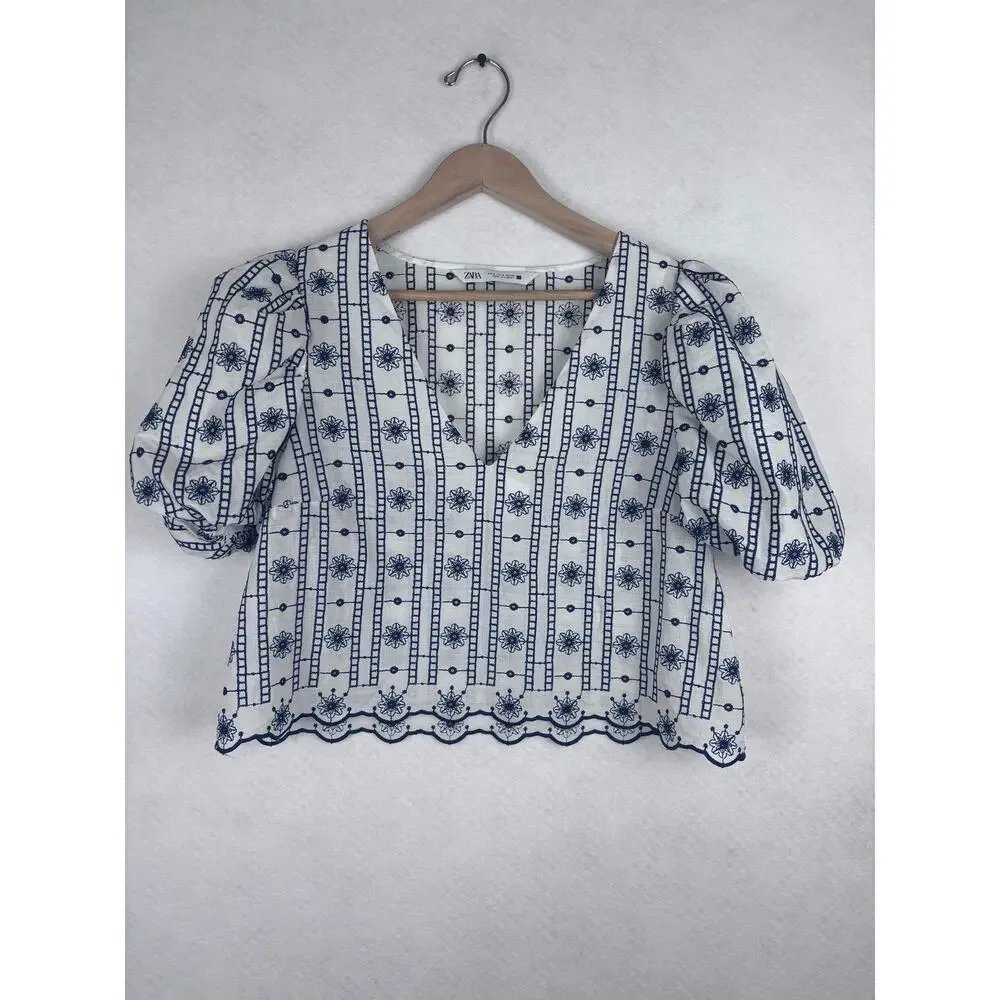 Zara Embroidered Puff Sleeve Crop Top White Blue Cottagecore Size Small